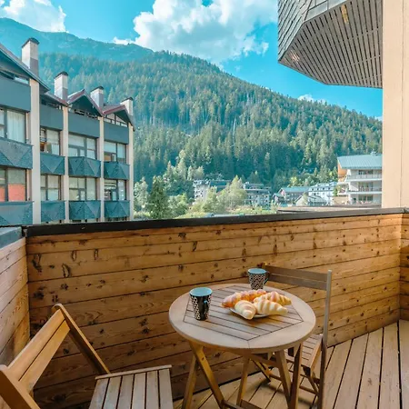 Апартаменты Grand Roc C322 From Slopes 280m, Parking & Wifi - Happy