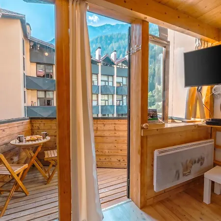 Grand Roc C322 From Slopes 280m, Parking & Wifi - Happy Апартаменты